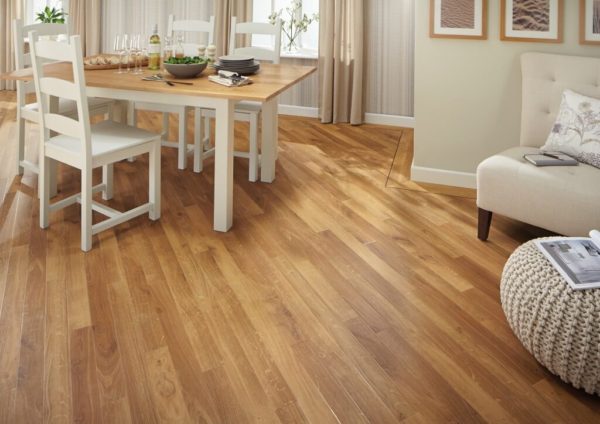 Karndean Davinci Vinyl Flooring in Fresco Light Oak RP90 - Image 2