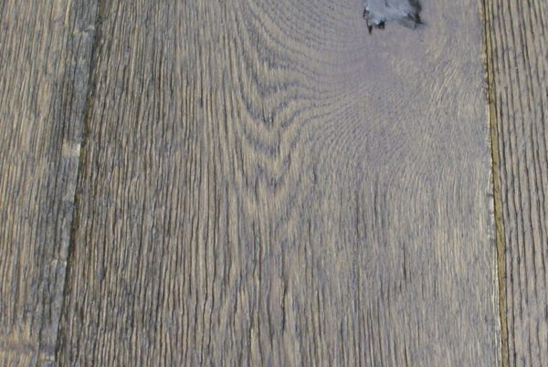 Natural Solutions Classique Oak Antique Distressed Brushed and Lacquered 8793