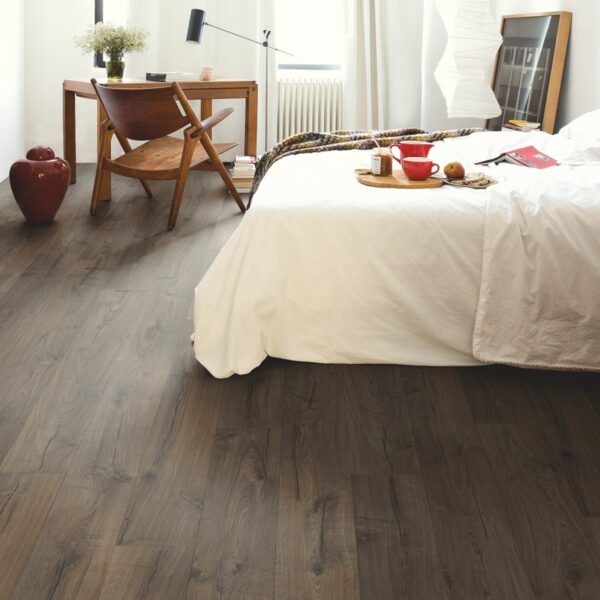 Quickstep Impressive Laminate Flooring in Clasic Oak Brown IMU1849 - Image 3