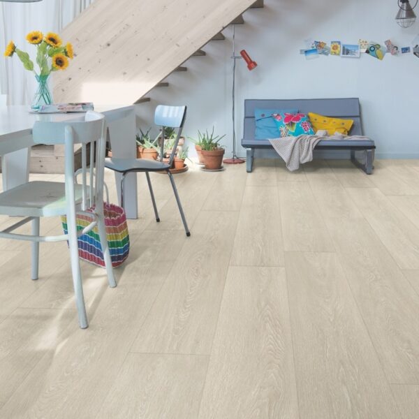 Quick Step Majestic Laminate Flooring In Valley Oak Light Beige MJ3554 - Image 3