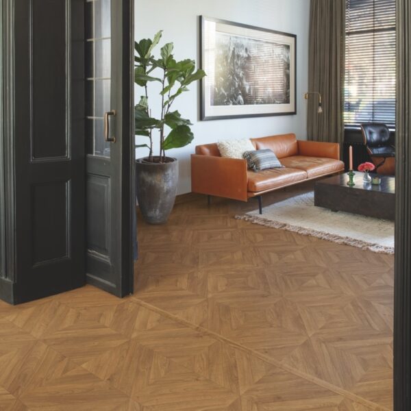 Quickstep Impressive Patterns Laminate Flooring in Chevron Oak Brown IPA4162 - Image 3
