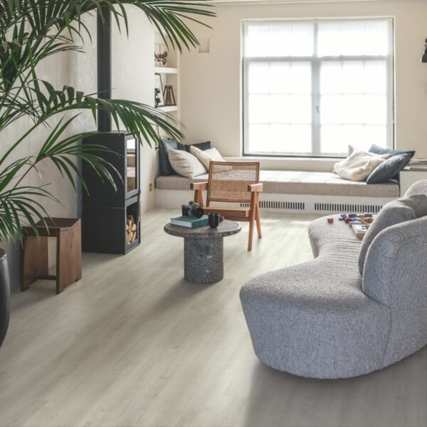 Quickstep Eligna Laminate Flooring in Venice Oak Light EL3990 - Image 4